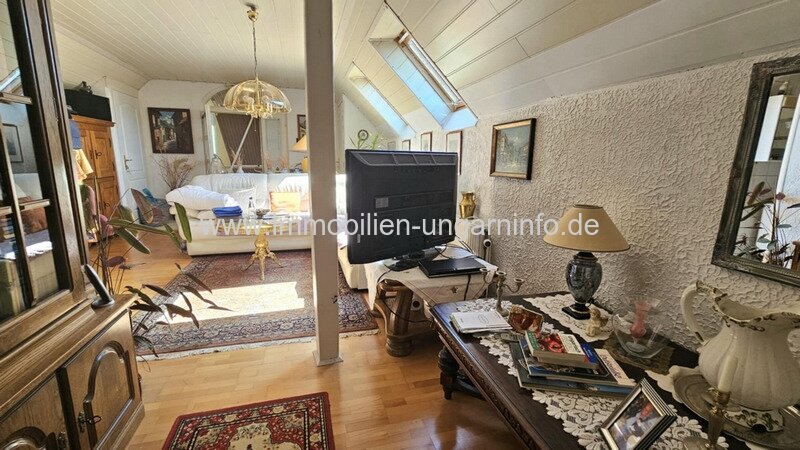 12 km südlich von Balaton 2-stöckiges Einfamilienhaus von deutschem Eigentümer zu verkaufen