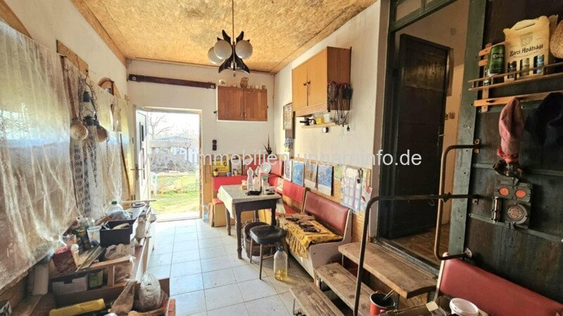 Bewohnbares Keller-/Wochenendhaus im Weinberg Marcali