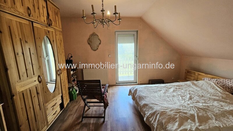 Familienhaus in einem ruhigen kleinen Dorf Umgebung des Plattensees