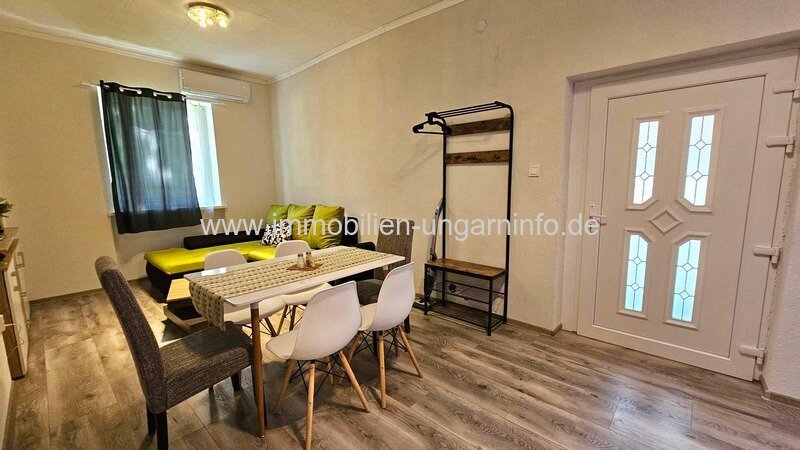 Waldhaus mit Appartements, Schwimmbad in der Nähe des Plattensees