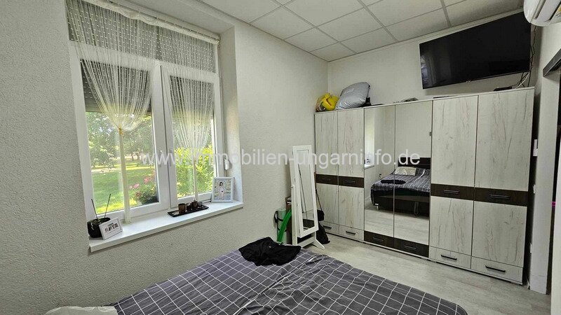 Waldhaus mit Appartements, Schwimmbad in der Nähe des Plattensees