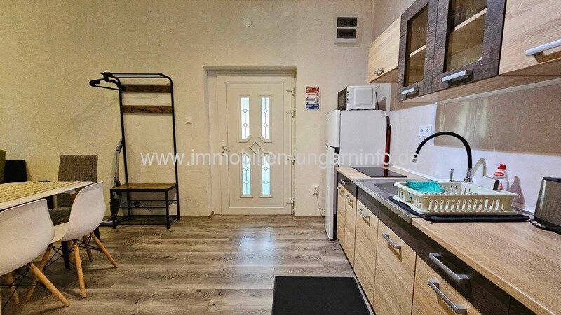 Waldhaus mit Appartements, Schwimmbad in der Nähe des Plattensees