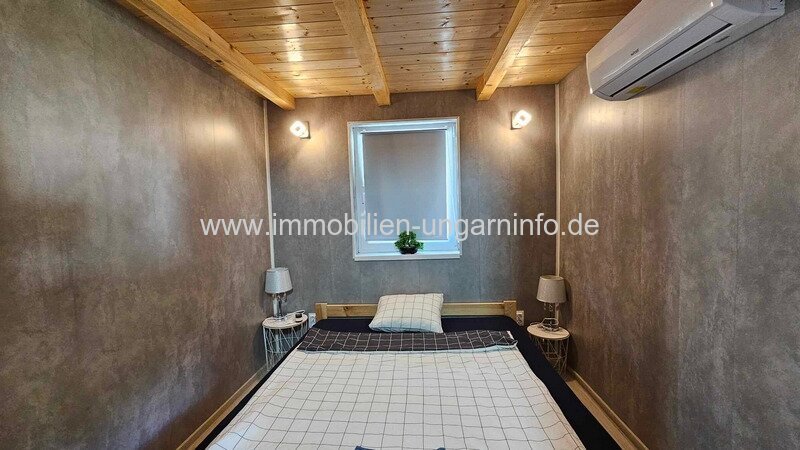 Waldhaus mit Appartements, Schwimmbad in der Nähe des Plattensees