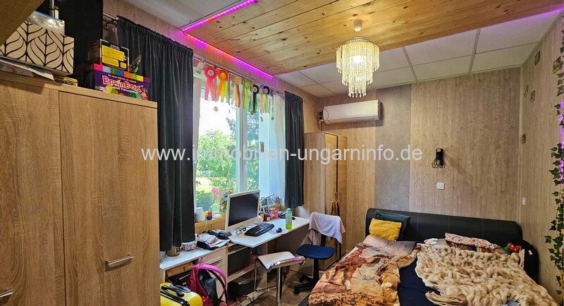 Waldhaus mit Appartements, Schwimmbad in der Nähe des Plattensees