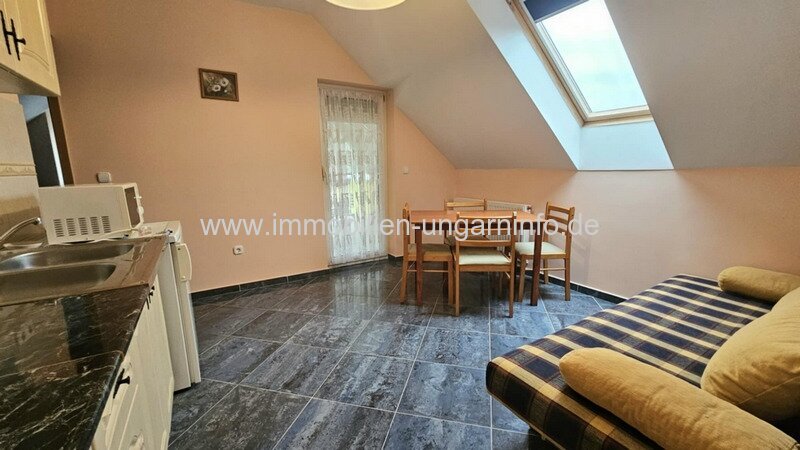 In Zalakaros (Thermalstadt), Einfamilienhaus mit 4 Wohnungen zu verkaufen