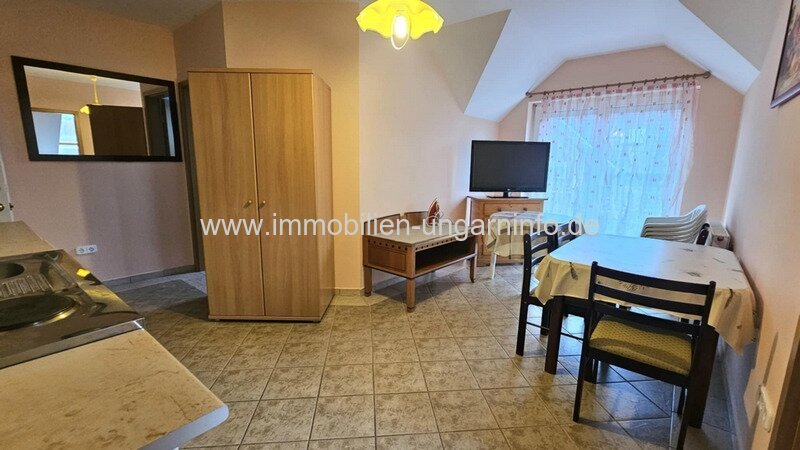 In Zalakaros (Thermalstadt), Einfamilienhaus mit 4 Wohnungen zu verkaufen