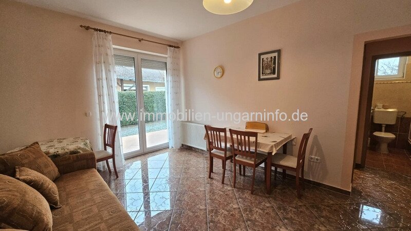 In Zalakaros (Thermalstadt), Einfamilienhaus mit 4 Wohnungen zu verkaufen