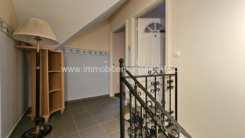 In Zalakaros (Thermalstadt), Einfamilienhaus mit 4 Wohnungen zu verkaufen