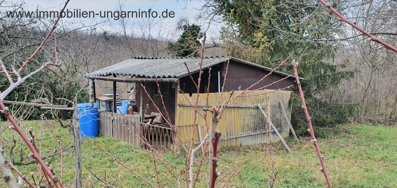 Grundstück in den Weinbergen von Marcali zu verkaufen