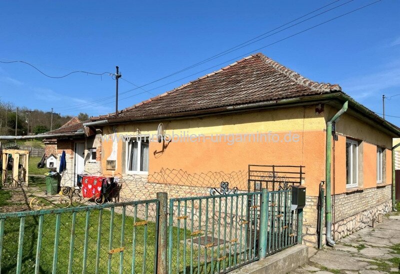 Einfamilienhaus zu verkaufen in Kaposvár, Komitat Somogy