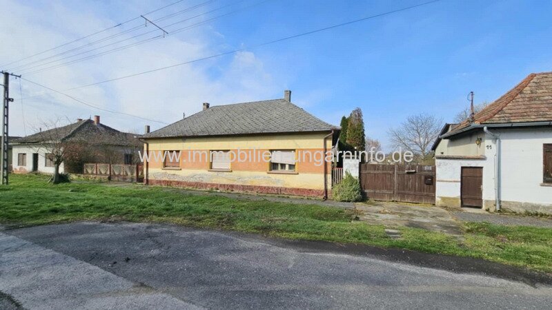 Somogy Vármegye: Zu renovierendes Einfamilienhaus im Kreis Somogy 