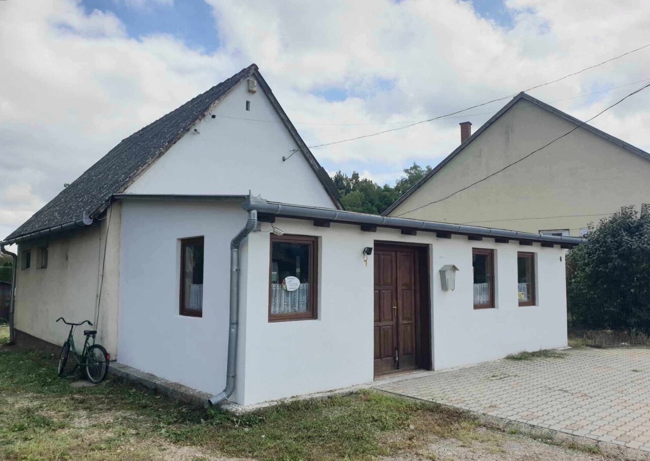 Geschäftsräume / Wohnungsgebäude im Komitat Somogy günstig zu verkaufen