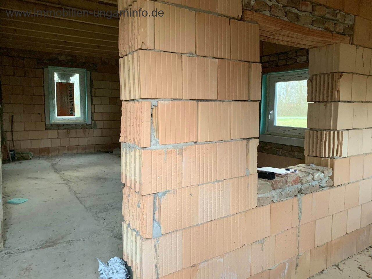 Halbfertiges Haus zu verkaufen in Somogy County, in der Nähe der Kreisstadt 