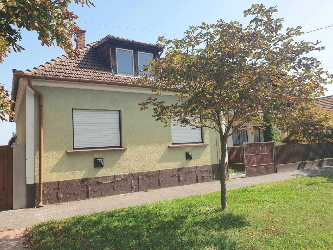 Somogy Vármegye: Einfamilienhaus zu verkaufen in Nagyatád im Komitat Somogy Somogy Vármegye: Einfamilienhaus zu verkaufen in Nagyatád im Komitat Somogy