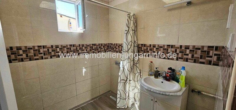 Sofort bezugsfertiges Familienhaus in der Nähe des Plattensees