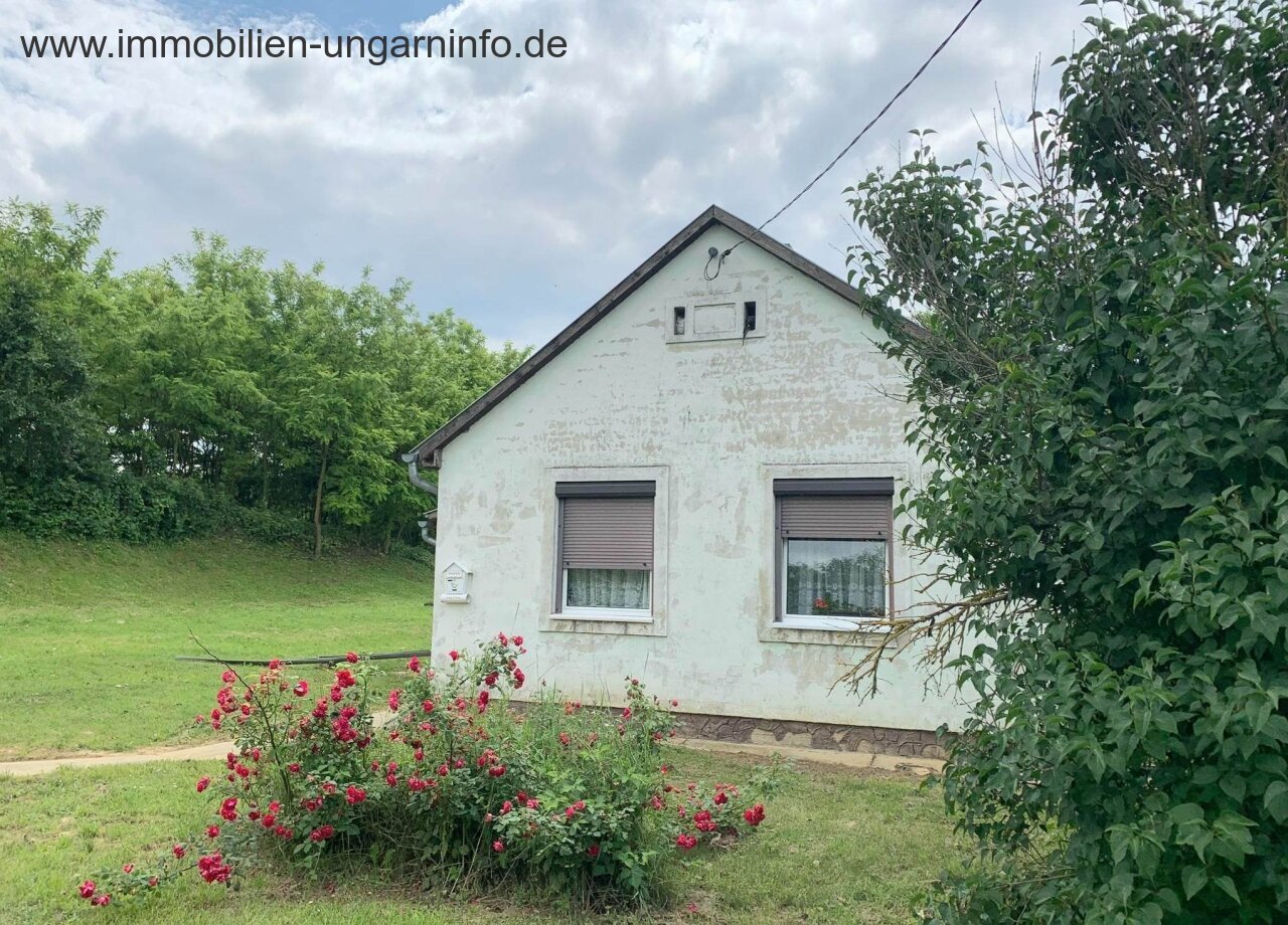 Einfamilienhaus in einem kleinen Dorf im Komitat Somogy zu verkaufen