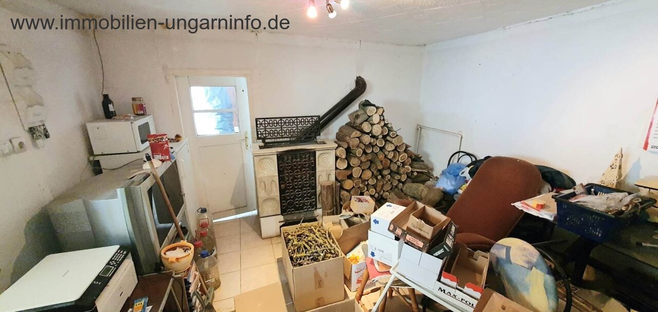 Zwei Häuser zum Preis von einem in der Nähe des Plattensees