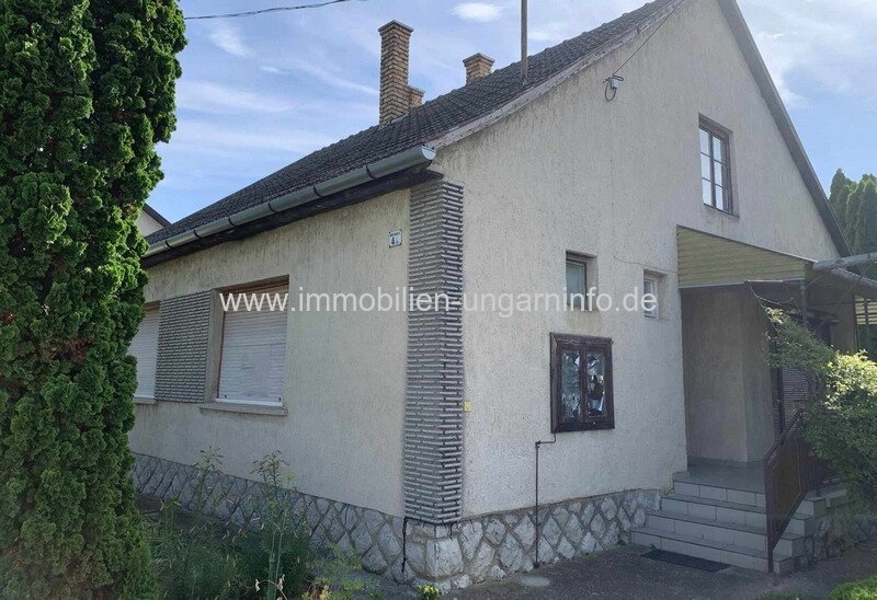 Bezugsfertiges Einfamilienhaus in Dombóvár