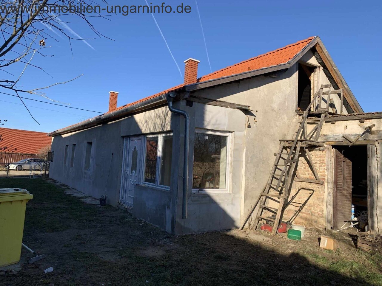 Komplett renoviertes, bezugsfertiges, freistehendes Haus 22 km vom Plattensee entfernt