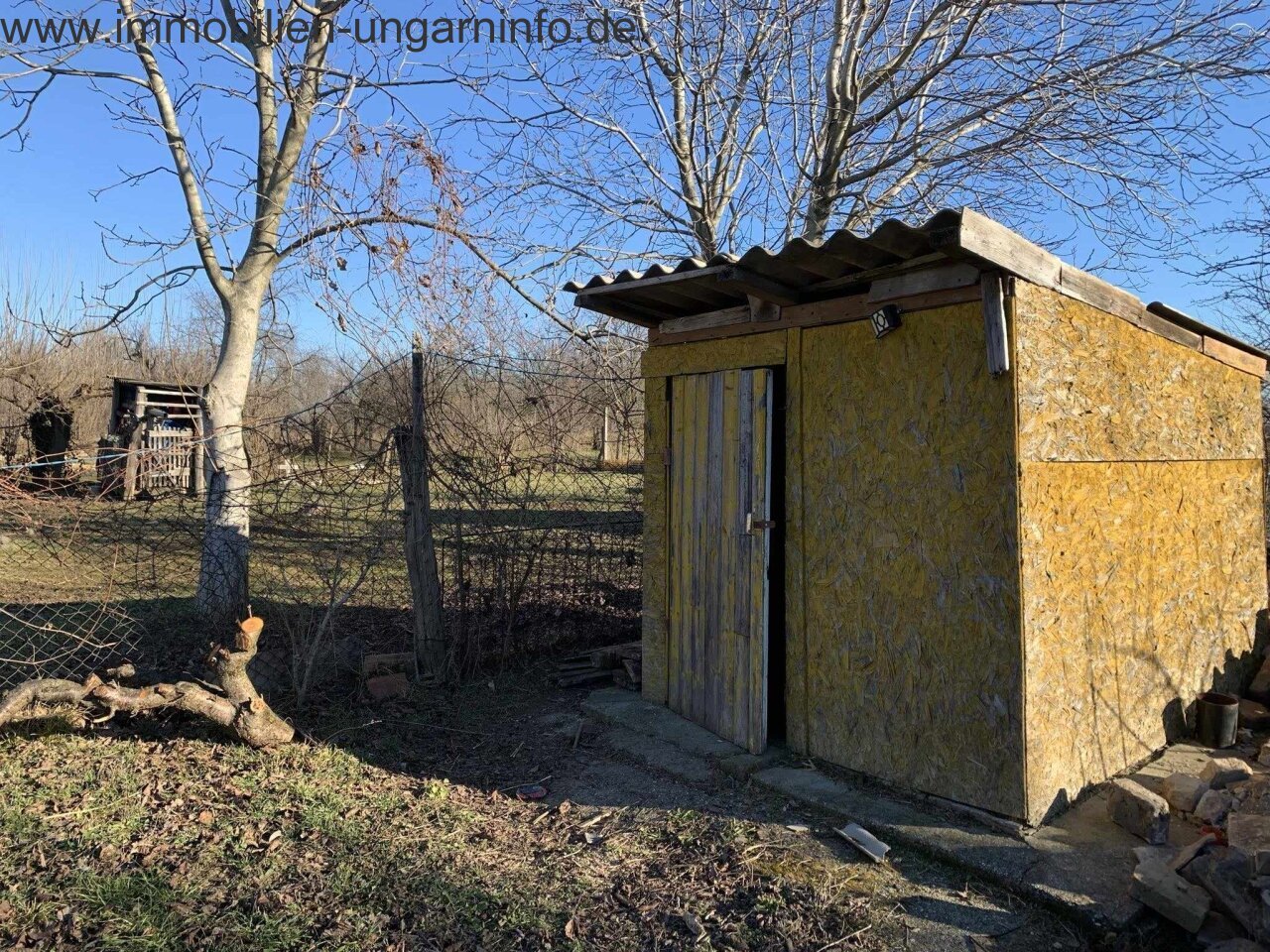 Komplett renoviertes, bezugsfertiges, freistehendes Haus 22 km vom Plattensee entfernt