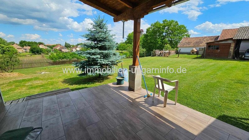 Renoviertes Einfamilienhaus in einem kleinen Dorf südlich des Plattensees zu verkaufen