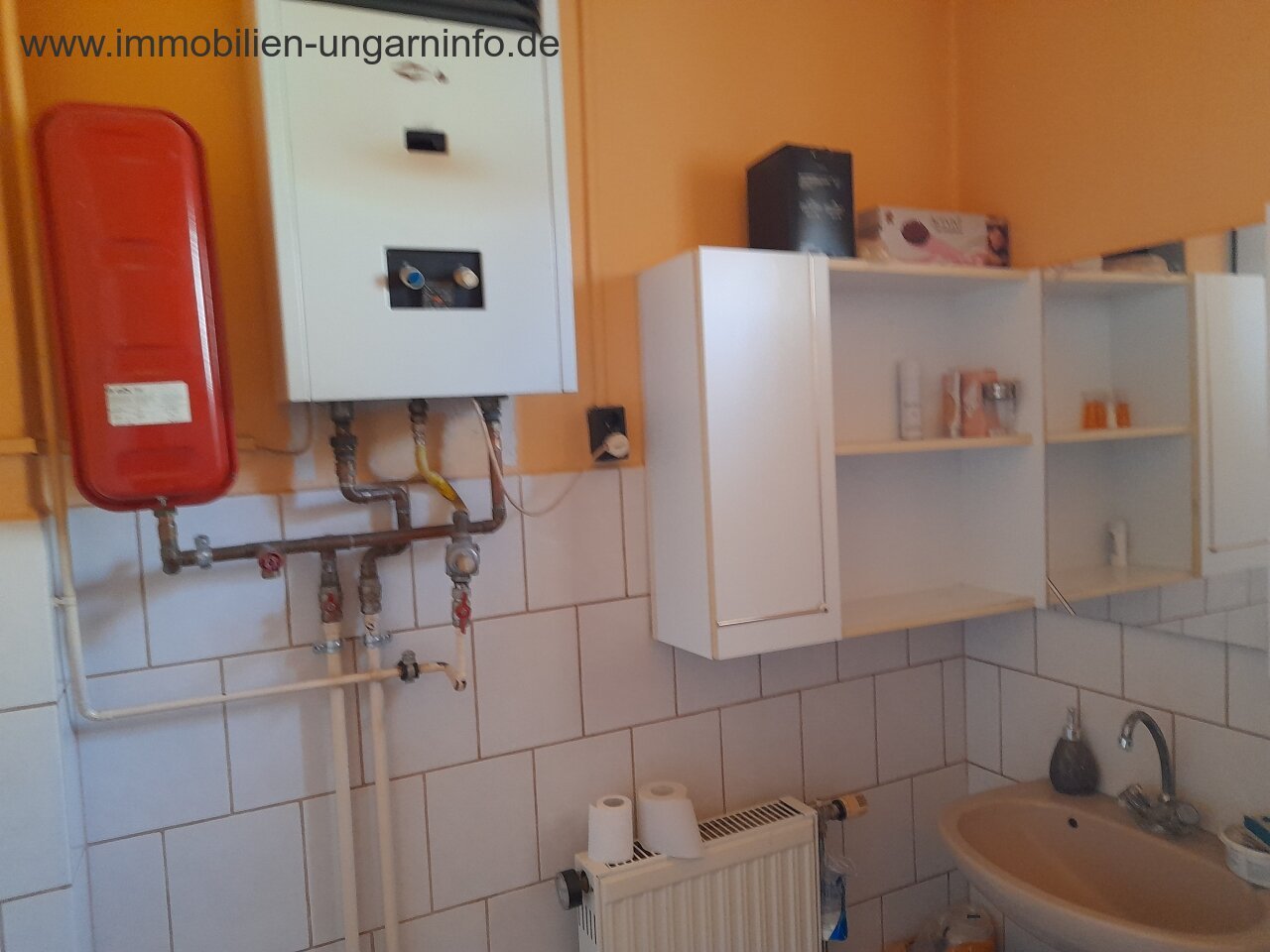 Einfamilienhaus in einer Kleinstadt 12 km südlich des Plattensees zu verkaufen