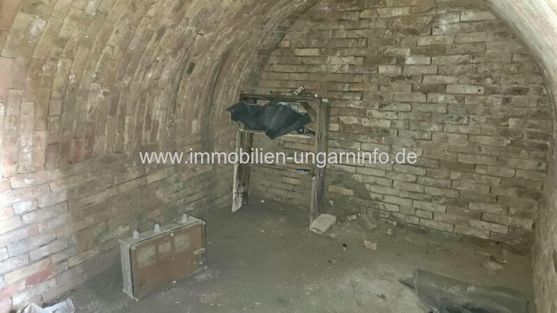 Familienhaus im Umbau mit 1 Hektar Grundstück im Komitat Somogy