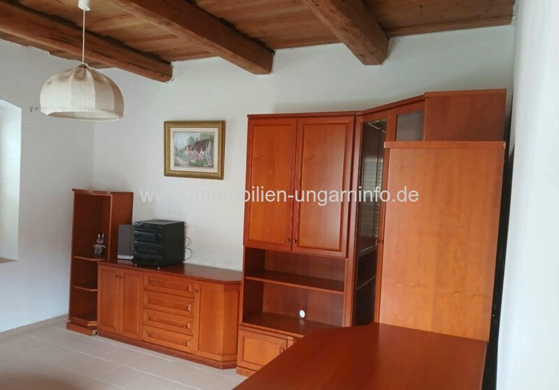 Einfamilienhaus mit großem Grundstück bei Plattensee zu verkaufen