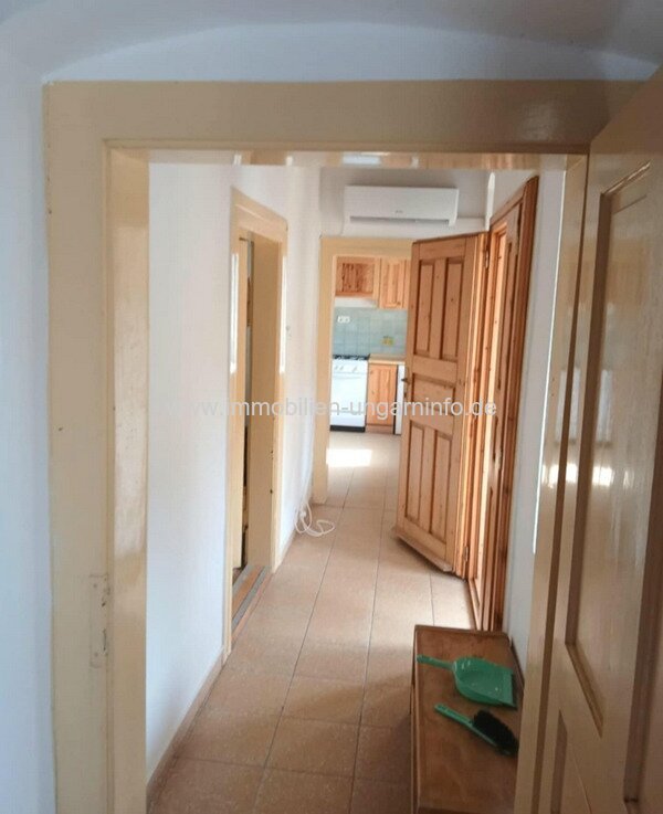 Einfamilienhaus mit großem Grundstück bei Plattensee zu verkaufen