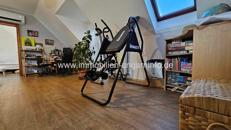 Neuwertiges massive Einfamilienhaus, 12 km vom Plattensee entfernt in Marcali