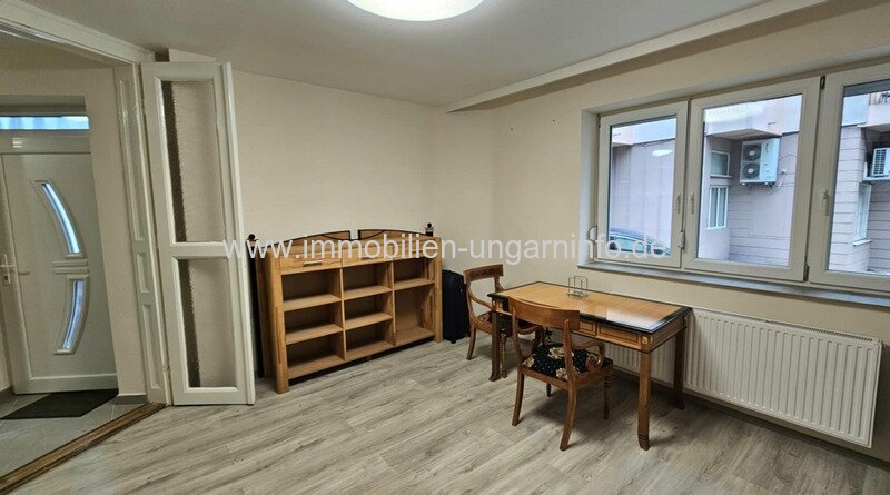 Modernes Einfamilienhaus mit 3 separaten Wohnungen im Herzen von Nagykanizsa zu verkaufen