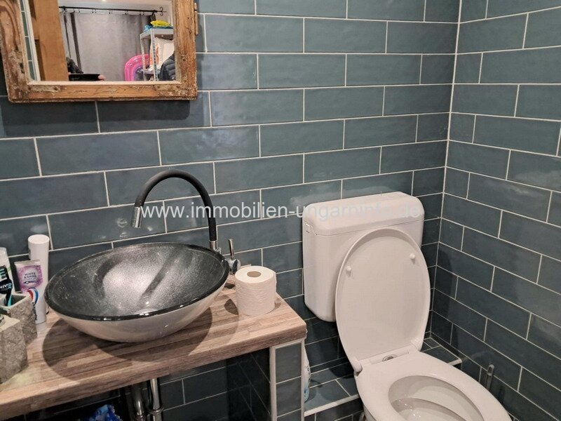 Authentische Familienhäuser (3 in einem) am Nordufer des Plattensees