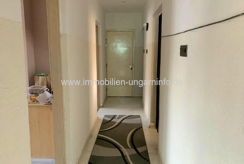 Einfamilienhaus zwischen dem Plattensee und der Kreisstadt