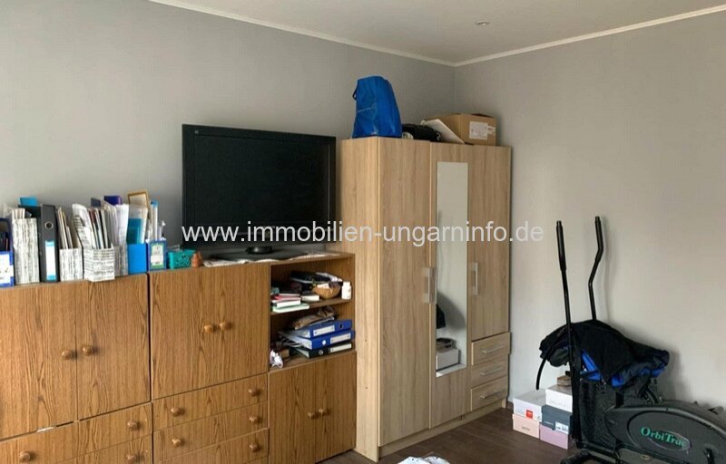 Einfamilienhaus zwischen dem Plattensee und der Kreisstadt