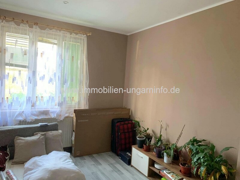 Einfamilienhaus zwischen dem Plattensee und der Kreisstadt