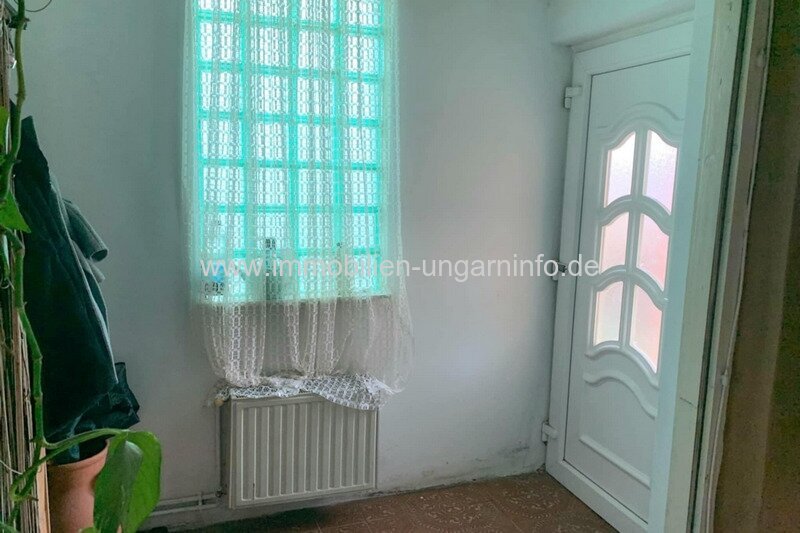 Einfamilienhaus zwischen dem Plattensee und der Kreisstadt