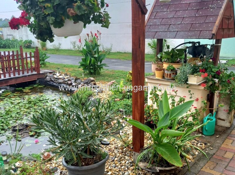 Somogy Vármegye: Einfamilienhaus in einer Kleinstadt am Plattensee 