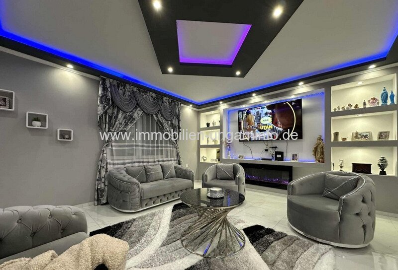 Anspruchsvolles Mehrgenerationenhaus mit Gästehaus in Marcali zu verkaufen