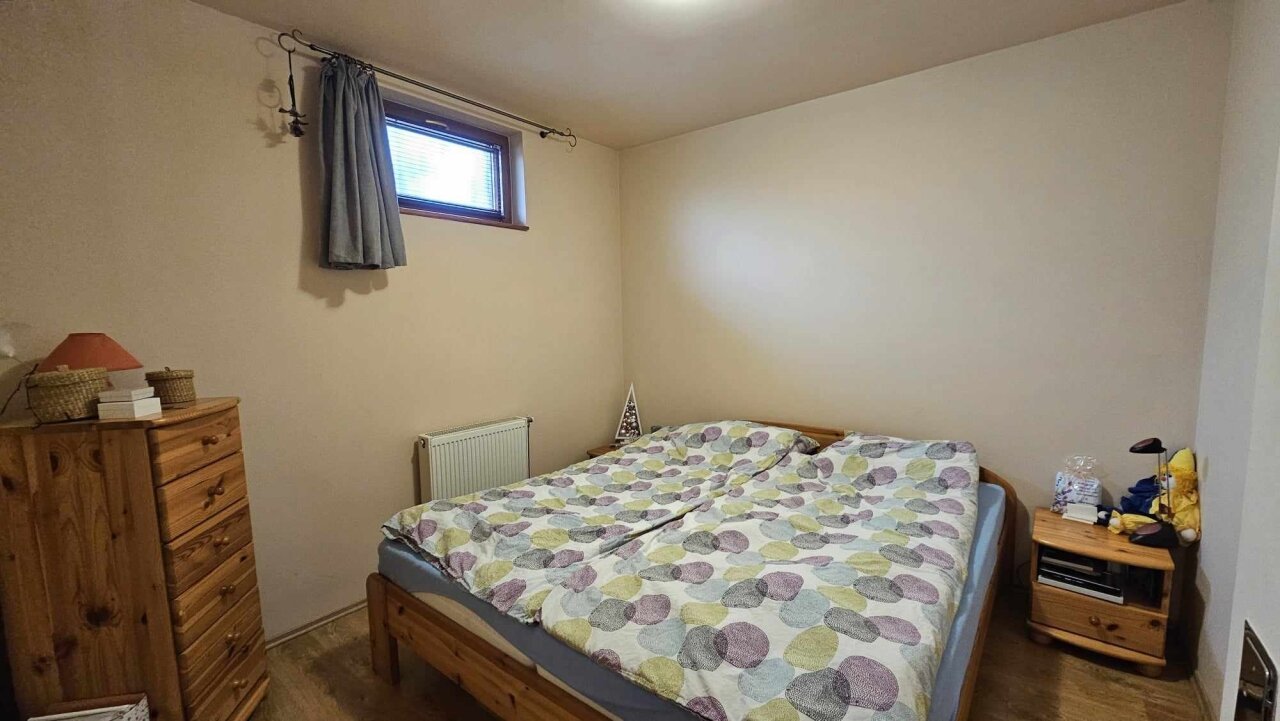 2 Häuser und Apartment auf einem Grundstück in der Nähe des Plattensees zu verkaufen