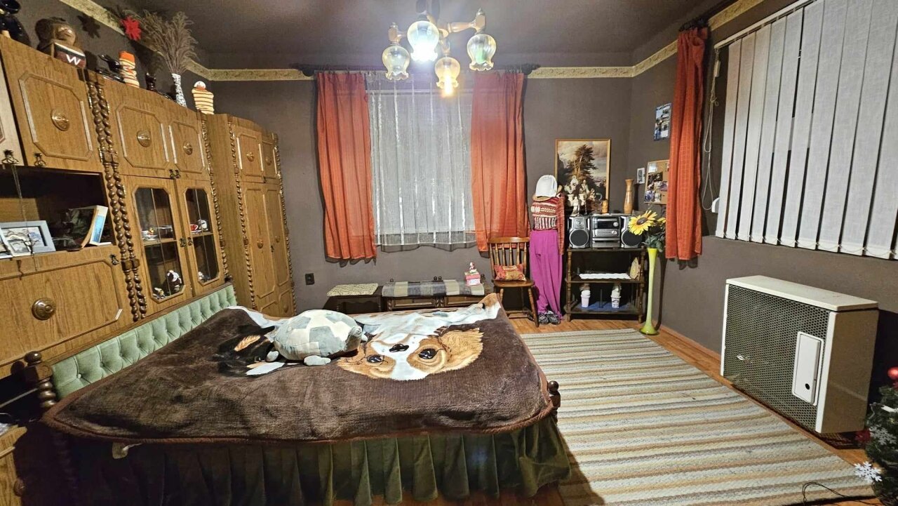 2 Häuser und Apartment auf einem Grundstück in der Nähe des Plattensees zu verkaufen