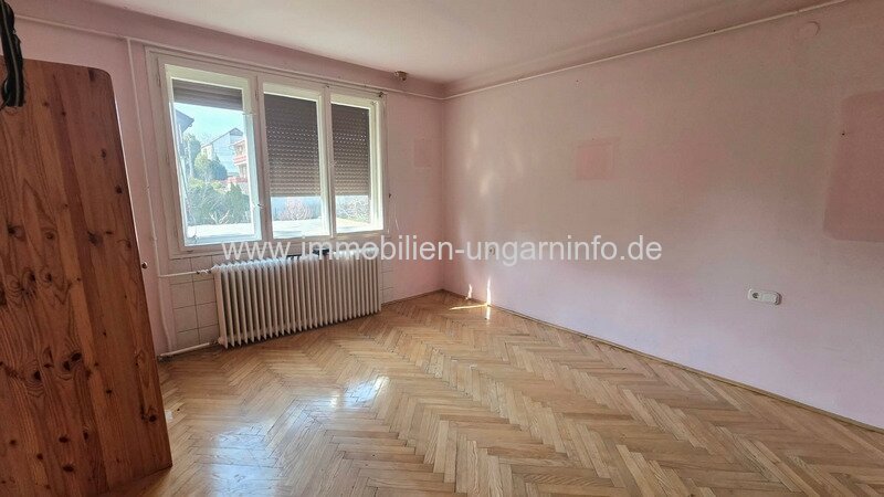 Familienhaus mit 9 Zimmern im Zentrum von Zalakaros zu verkaufen