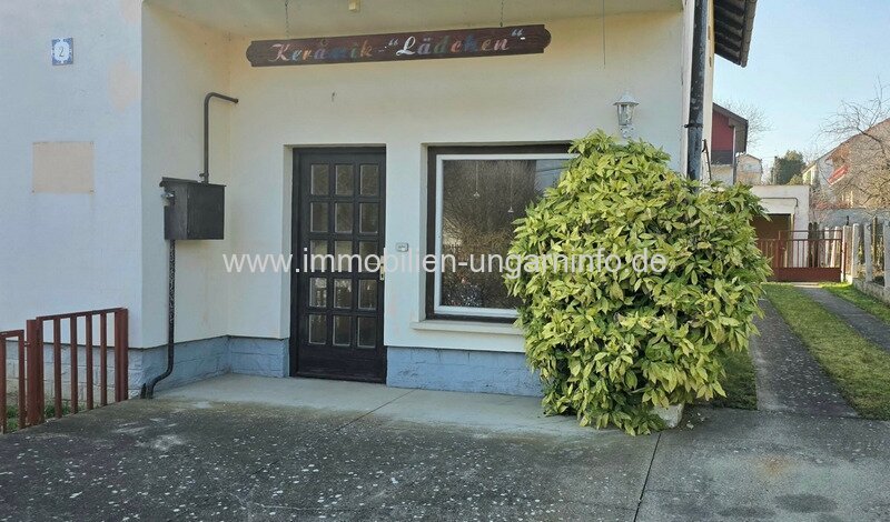 Familienhaus mit 9 Zimmern im Zentrum von Zalakaros zu verkaufen