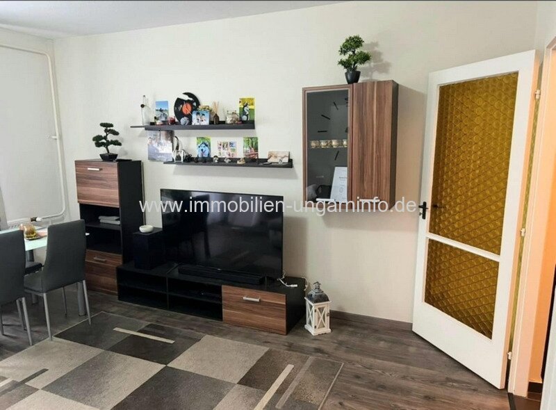 In Keszthely, in einer grünen Umgebung, 2-Zimmer-Wohnung zu verkaufen