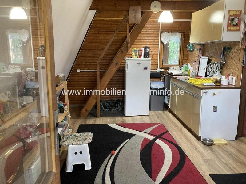 Alpines Wochenendhaus mit Grundstück mit Blick auf den Velence-See