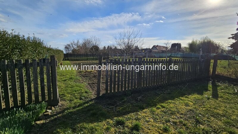 Kleines Stadthaus zu verkaufen 12 km vom Plattensee