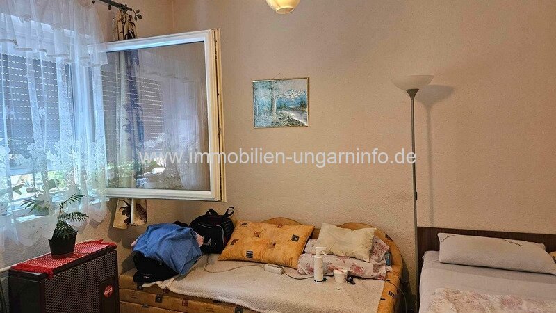 Einfamilienhaus mit Appartement zu verkaufen 12 km vom Plattensee in Marcali