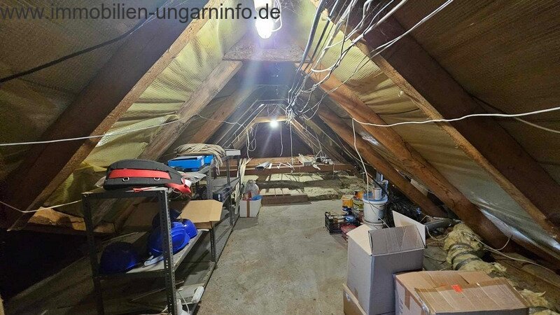 Exklusives Familienhaus mit Apartment in der Nähe des Plattensees