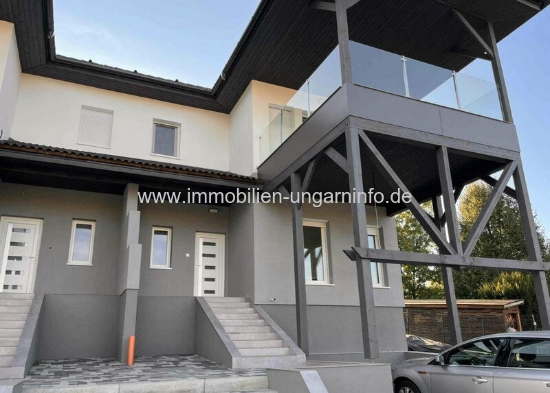 Hochwertiges, neu gebautes Doppelhaushälfte in Kaposvár zu verkaufen