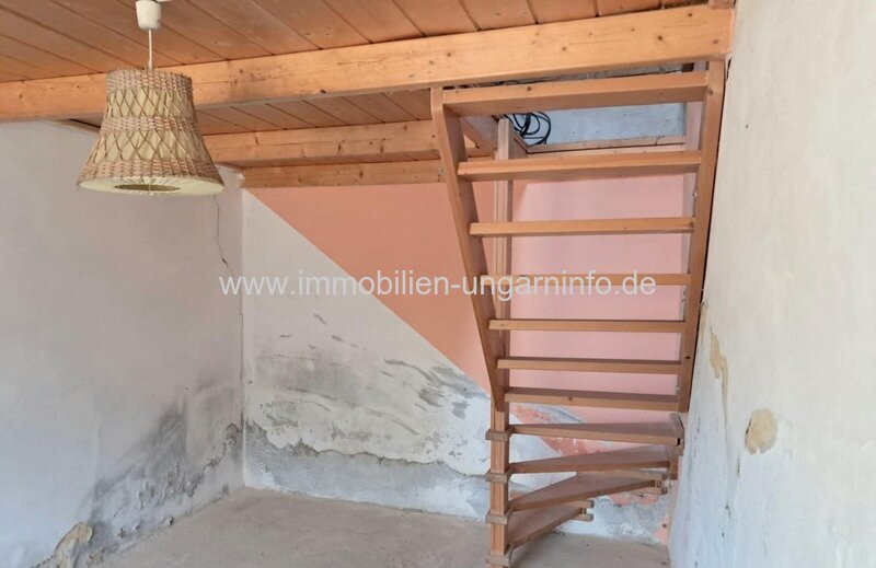 Weinkeller/Presshaus im Weinberg von Szigetvár zu verkaufen