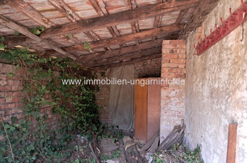 Weinkeller/Presshaus im Weinberg von Szigetvár zu verkaufen